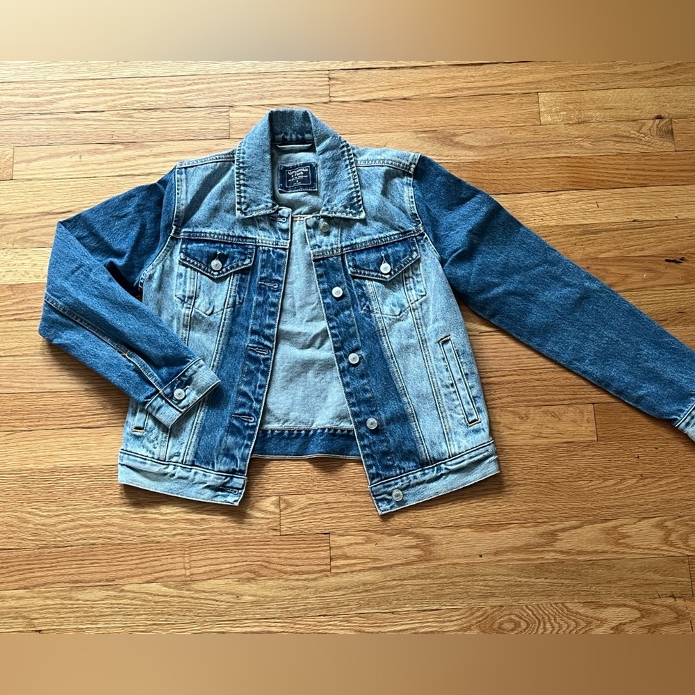A&F denim two-toned jacket